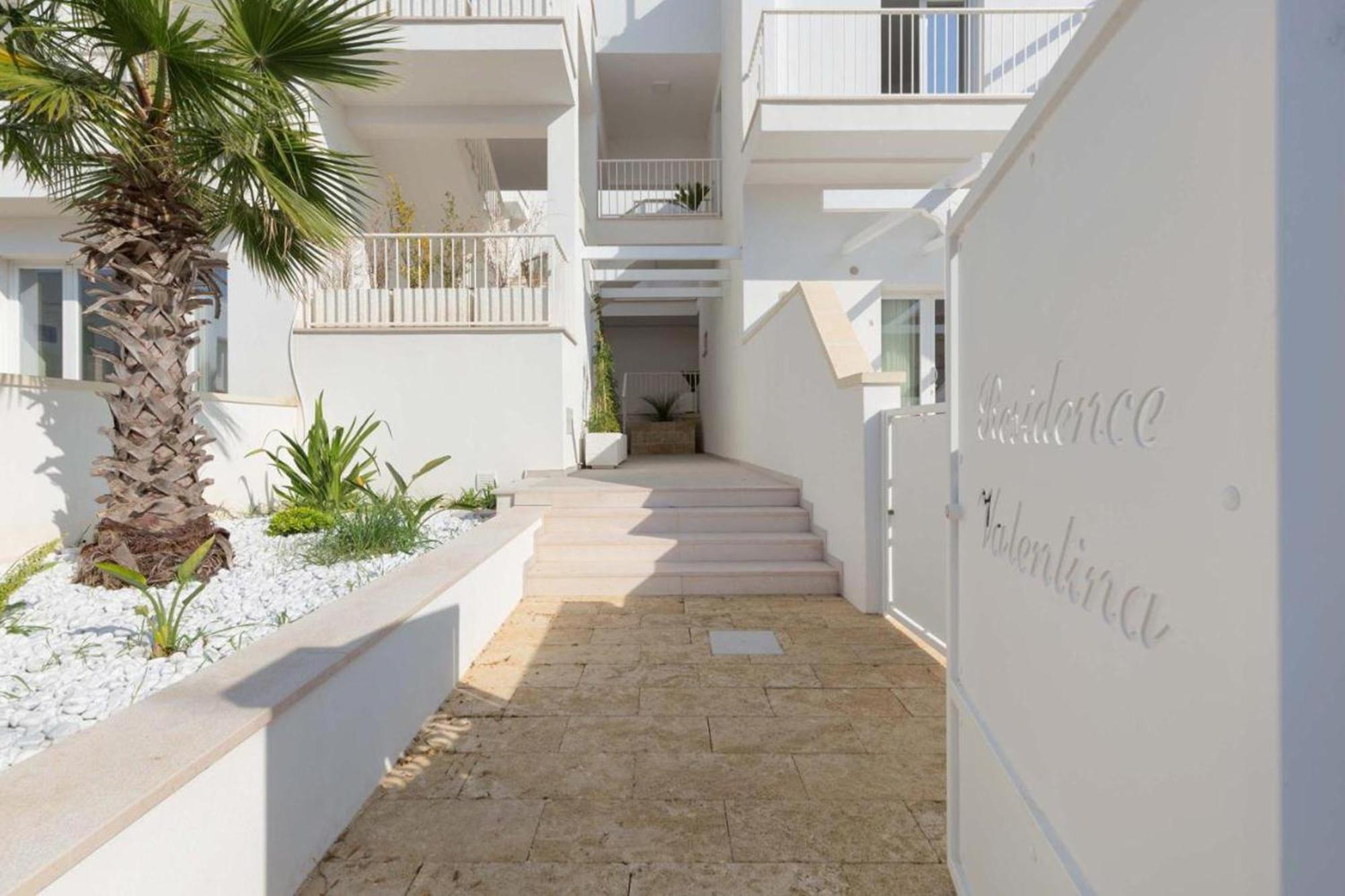 Tramonti Incredibili In Piscina - Apartment8 Con Ac Wifi In Residence Santa Maria al Bagno Buitenkant foto